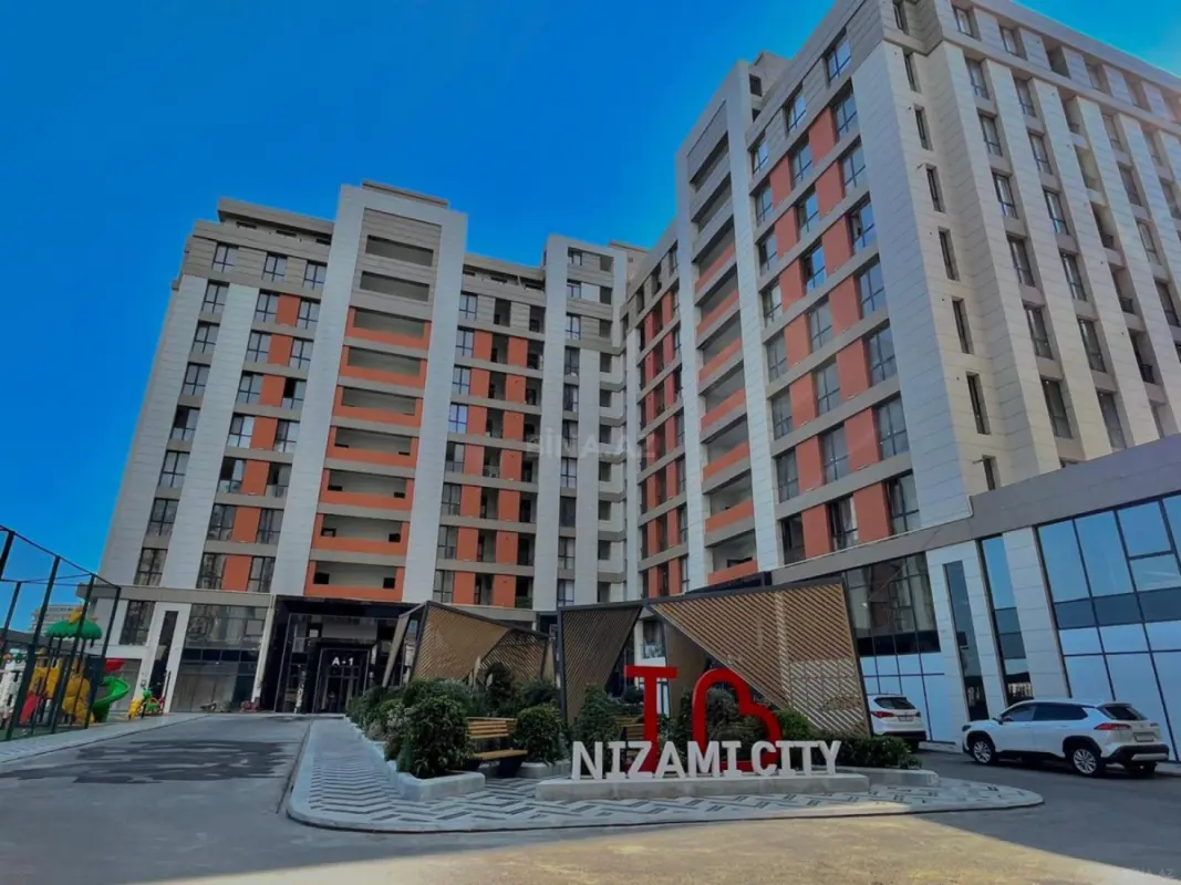 Kirayə verilir 2 otaqlı mənzil 80 m²