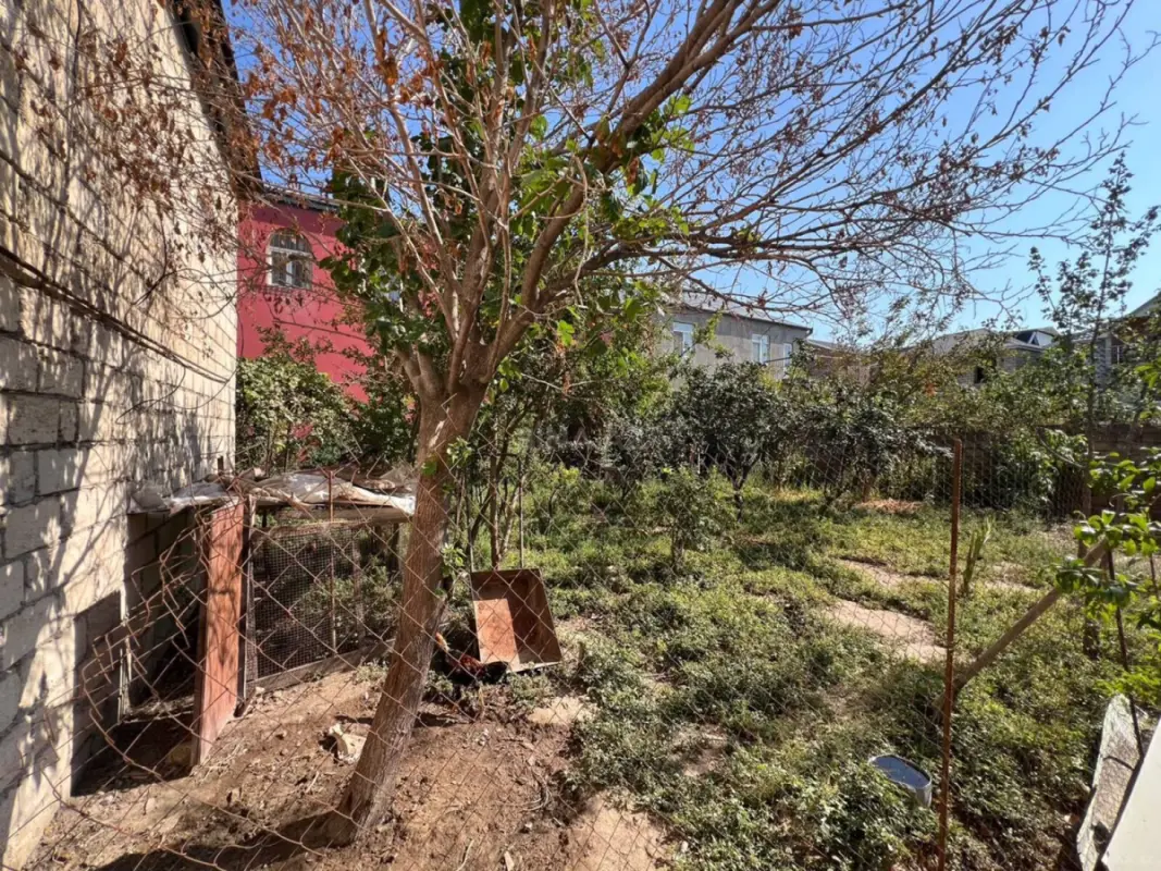 Satılır həyət evi 500 m²