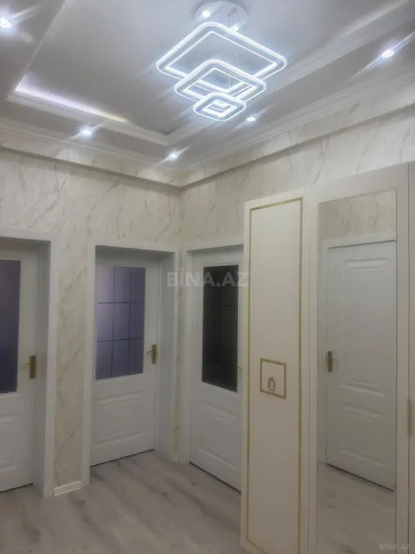 Kirayə verilir 2 otaqlı mənzil 58 m²