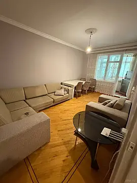 Kirayə verilir 3 otaqlı mənzil 60 m² — Bakı, Memar Əcəmi yanı 3 otaq 60.00 m²