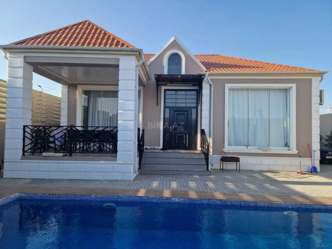Satılır 3 otaqlı həyət evi 155 m²