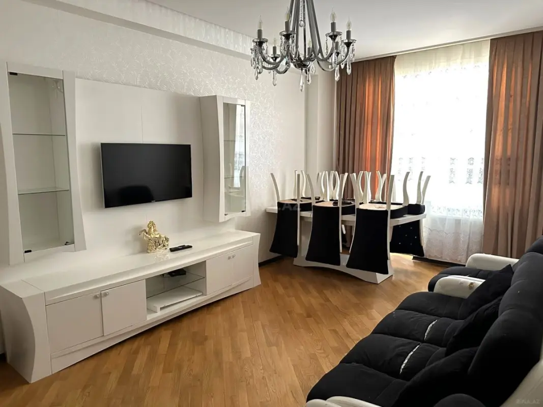 Satılır 3 otaqlı mənzil 95 m²
