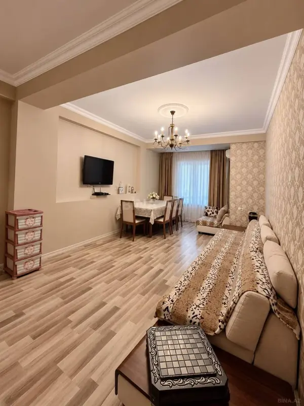 Satılır 2 otaqlı mənzil 85 m²