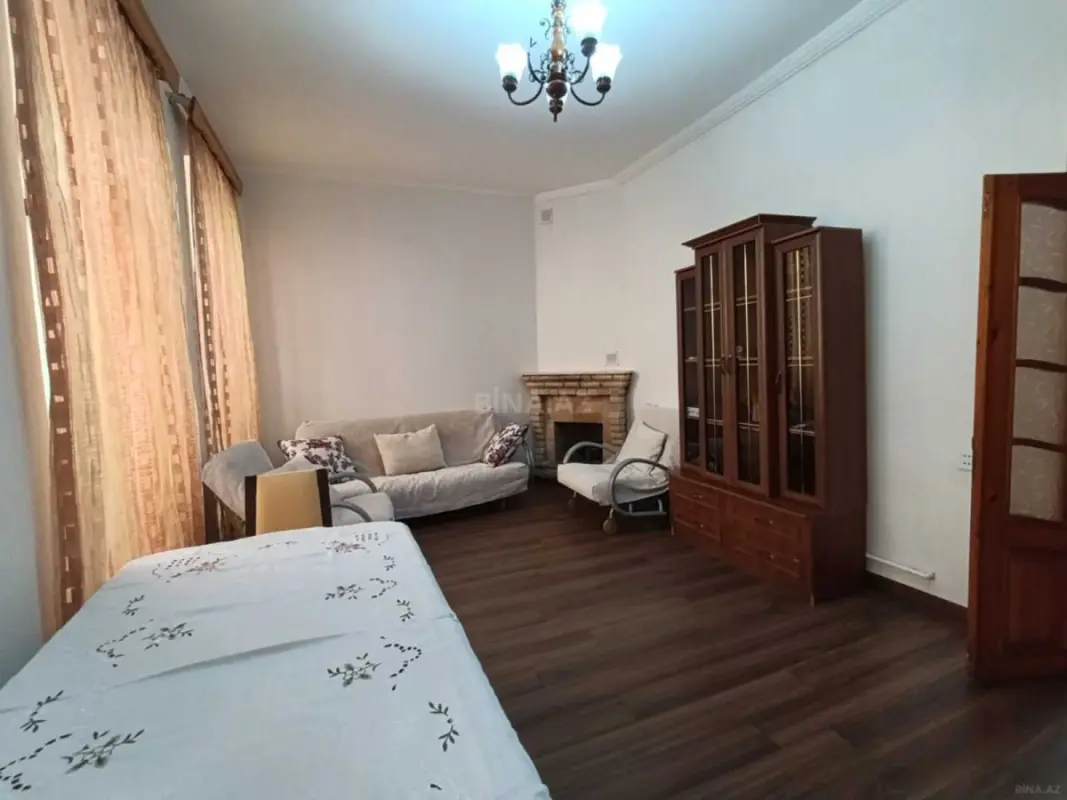 Kirayə verilir 2 otaqlı mənzil 60 m²