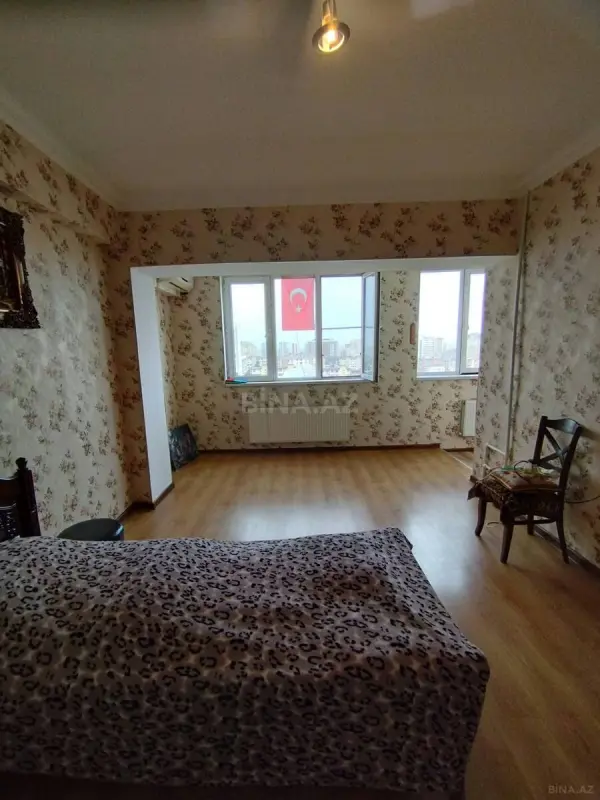 Satılır 2 otaqlı mənzil 65 m²