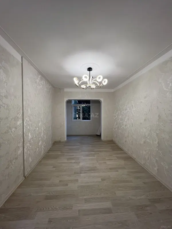 Satılır 2 otaqlı mənzil 43 m²