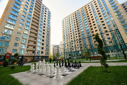 Kirayə verilir 3 otaqlı mənzil 120 m² — Bakı 3 otaq 120.00 m²