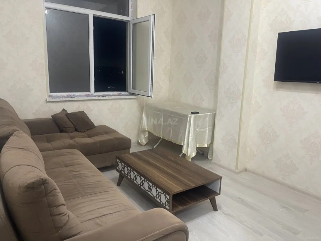 Kirayə verilir 2 otaqlı mənzil 46 m²