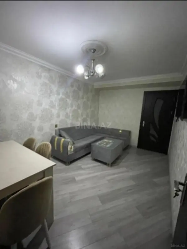 Satılır 2 otaqlı mənzil 45 m²