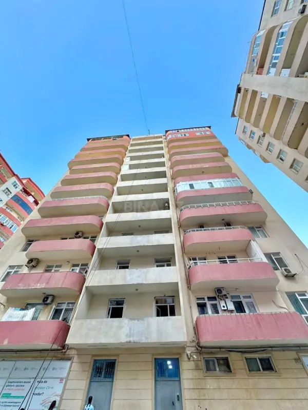 Satılır 3 otaqlı mənzil 110 m²