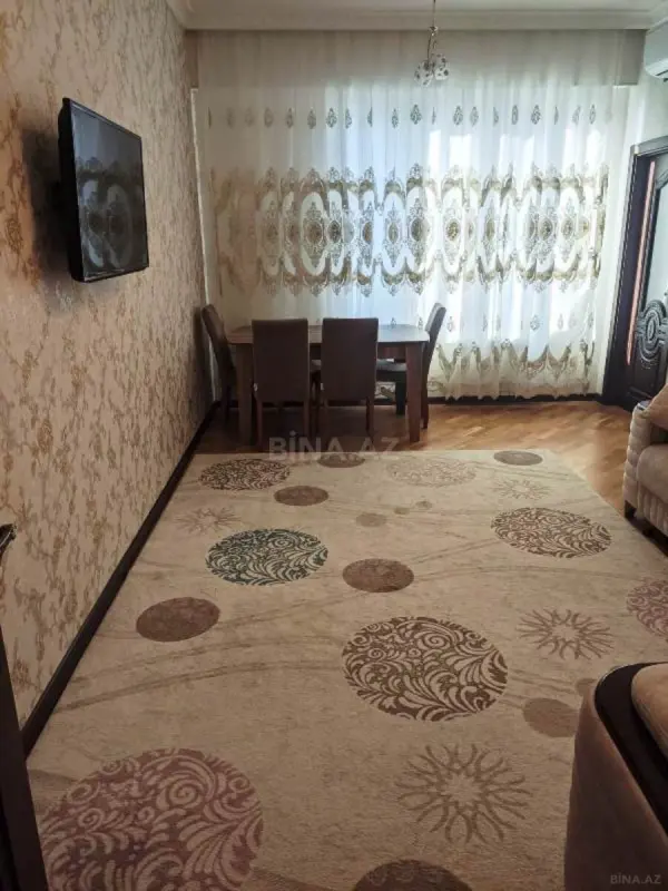 Kirayə verilir 3 otaqlı mənzil 90 m²