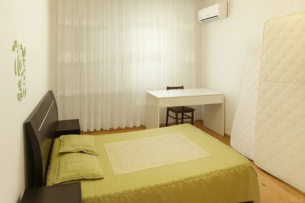Kirayə verilir 5 otaqlı mənzil 120 m²