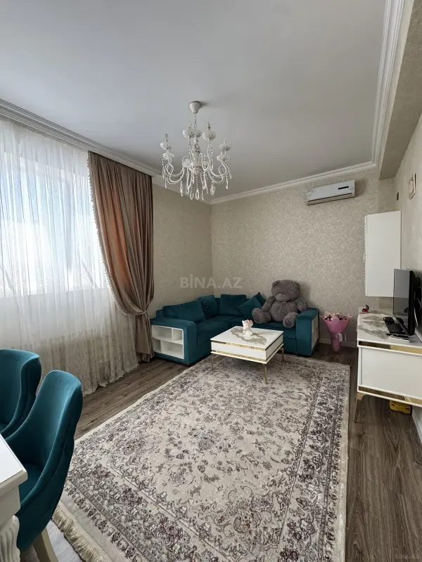 Satılır 2 otaqlı mənzil 67 m²