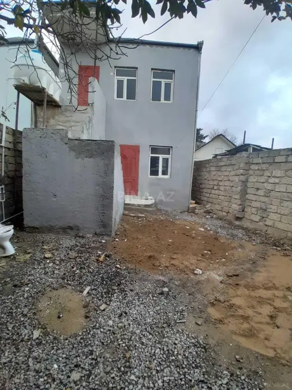 Satılır 4 otaqlı həyət evi 120 m²