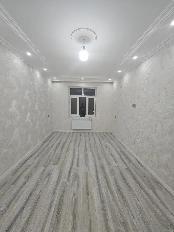 Satılır 3 otaqlı mənzil 68 m²