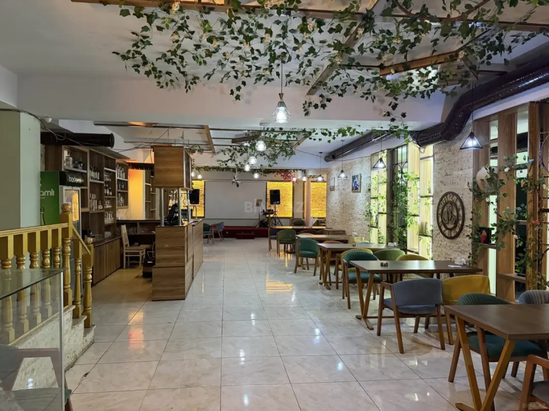 Kirayə verilir obyekt 350 m²