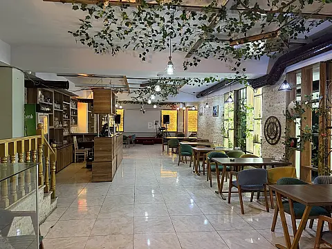 Kirayə verilir obyekt 350 m² — Bakı, Memar Əcəmi yanı 350.00 m²