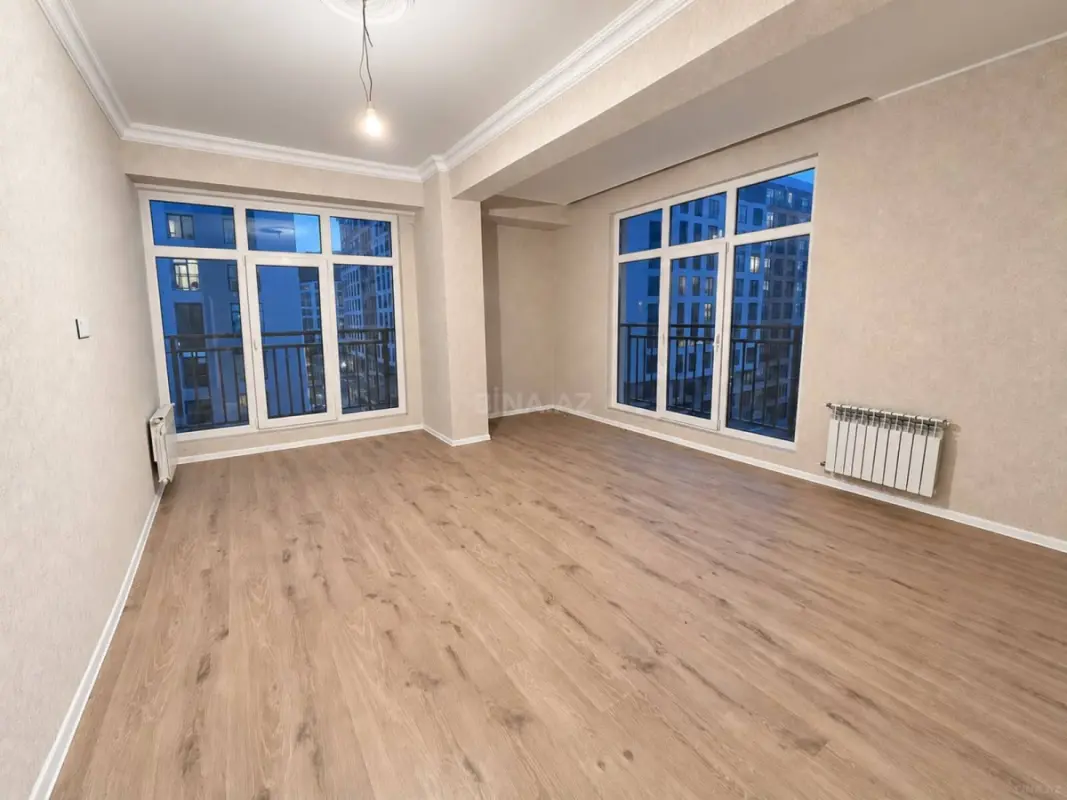 Satılır 3 otaqlı mənzil 97 m²