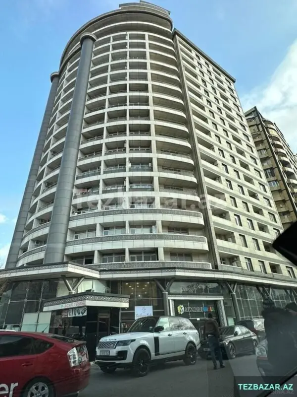 Kirayə verilir 3 otaqlı mənzil 103 m²