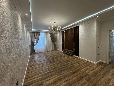 Satılır 3 otaqlı mənzil 90 m² — Bakı, Əhmədli 3 otaq 90.00 m²