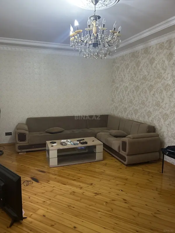 Kirayə verilir 2 otaqlı mənzil 79.5 m²