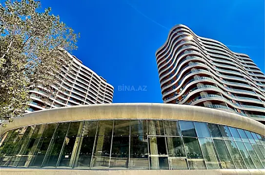 Satılır 4 otaqlı mənzil 226 m² — Bakı 4 otaq 226.00 m²