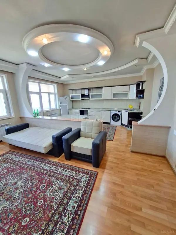 Kirayə verilir 2 otaqlı mənzil 90 m²