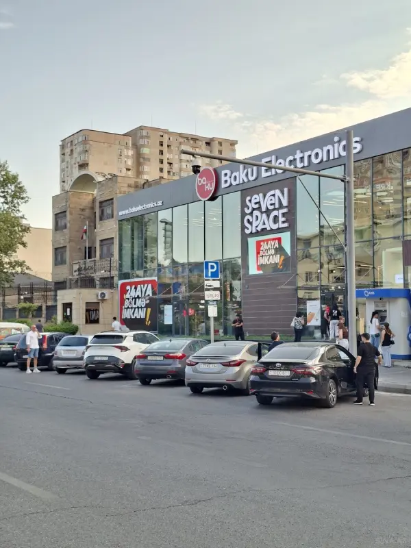 Satılır 2 otaqlı mənzil 60 m²