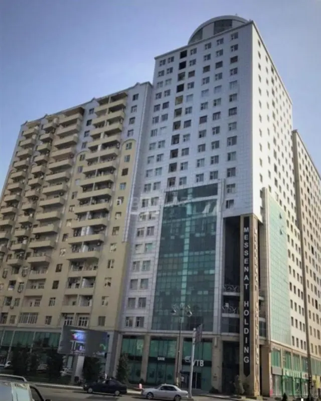 Satılır 3 otaqlı mənzil 110 m²