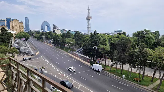 Kirayə verilir 5 otaqlı ofis 180 m² — Bakı, Sahil qəs. 5 otaq 180.00 m²