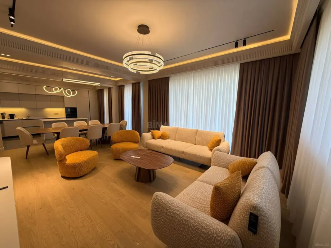 Kirayə verilir 3 otaqlı mənzil 165 m²