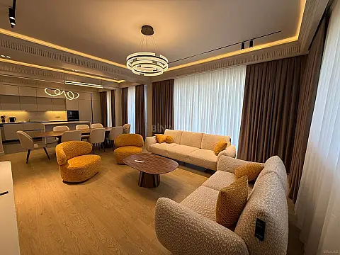 Kirayə verilir 3 otaqlı mənzil 165 m² — Bakı 3 otaq 165.00 m²
