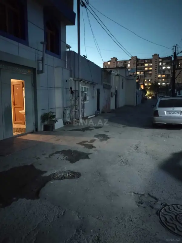 Satılır 5 otaqlı həyət evi 100 m²