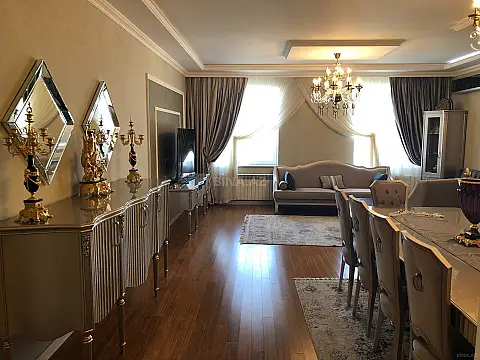 Satılır 3 otaqlı mənzil 136 m² — Bakı, Nəsimi 3 otaq 136.00 m²