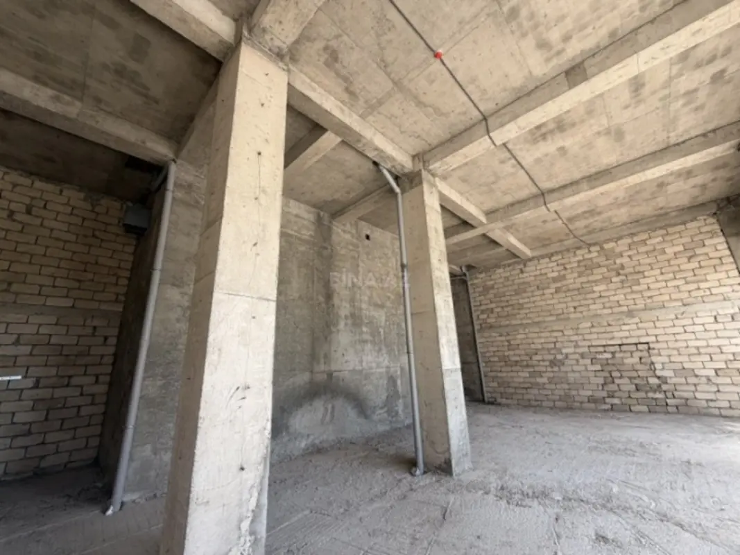 Kirayə verilir obyekt 160 m²