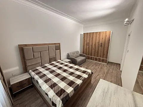 Kirayə verilir 4 otaqlı mənzil 120 m² — Bakı 4 otaq 120.00 m²