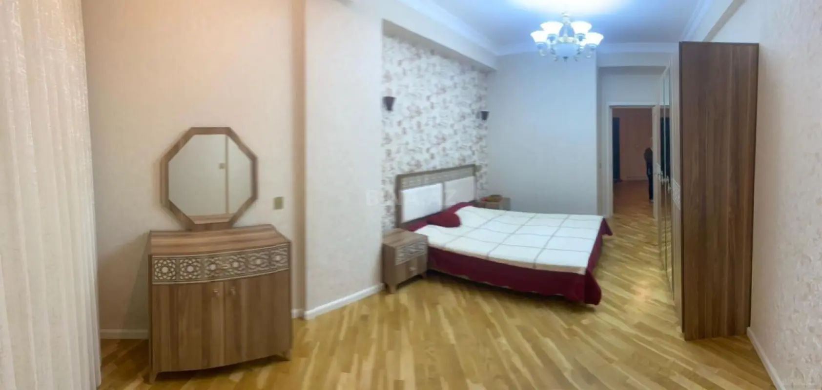 Kirayə verilir 3 otaqlı mənzil 94 m²