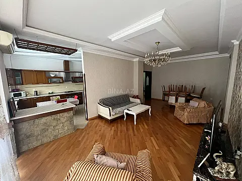 Satılır 4 otaqlı mənzil 154 m² — Bakı 4 otaq 154.00 m²