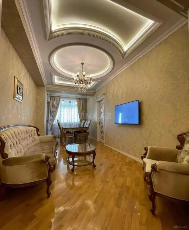 Satılır 3 otaqlı mənzil 115 m²