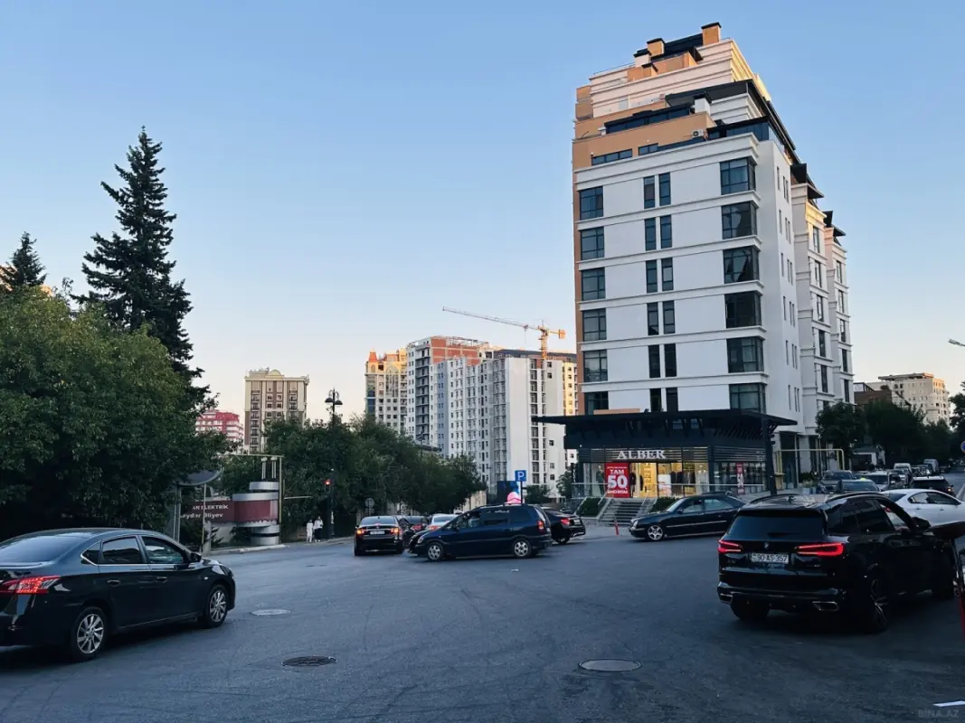 Kirayə verilir obyekt 550 m²