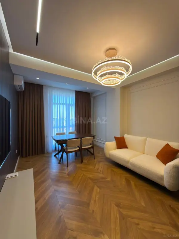 Satılır 3 otaqlı mənzil 86 m²