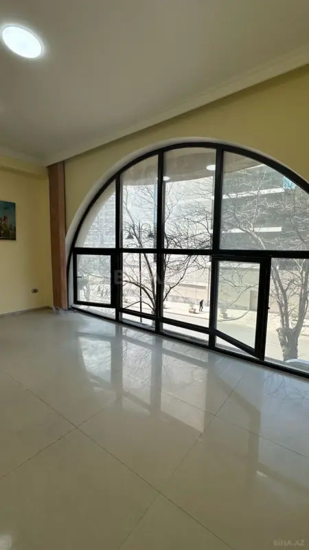 Satılır obyekt 40 m²