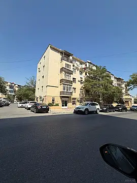 Kirayə verilir 2 otaqlı mənzil 45 m² — Bakı, Badamdar 2 otaq 45.00 m²