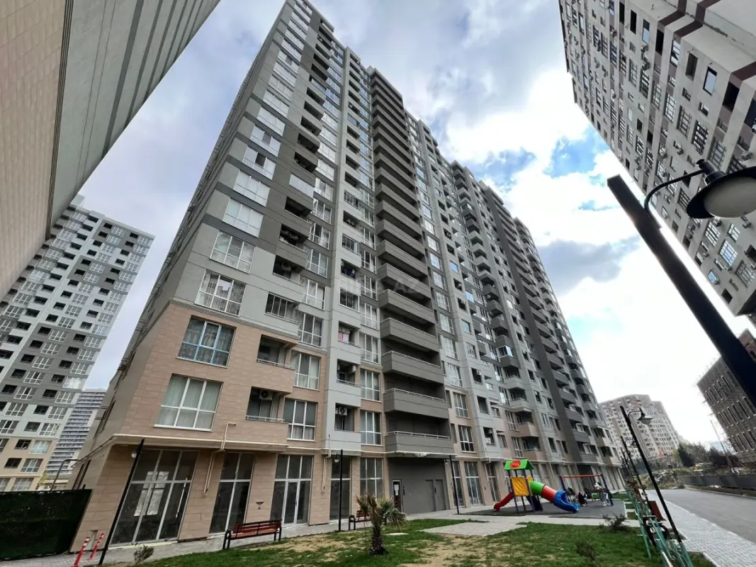 Satılır 2 otaqlı mənzil 50 m²