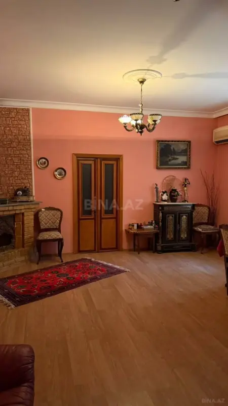 Satılır 4 otaqlı mənzil 99 m²