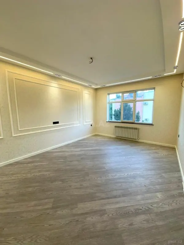 Satılır 4 otaqlı mənzil 80 m²