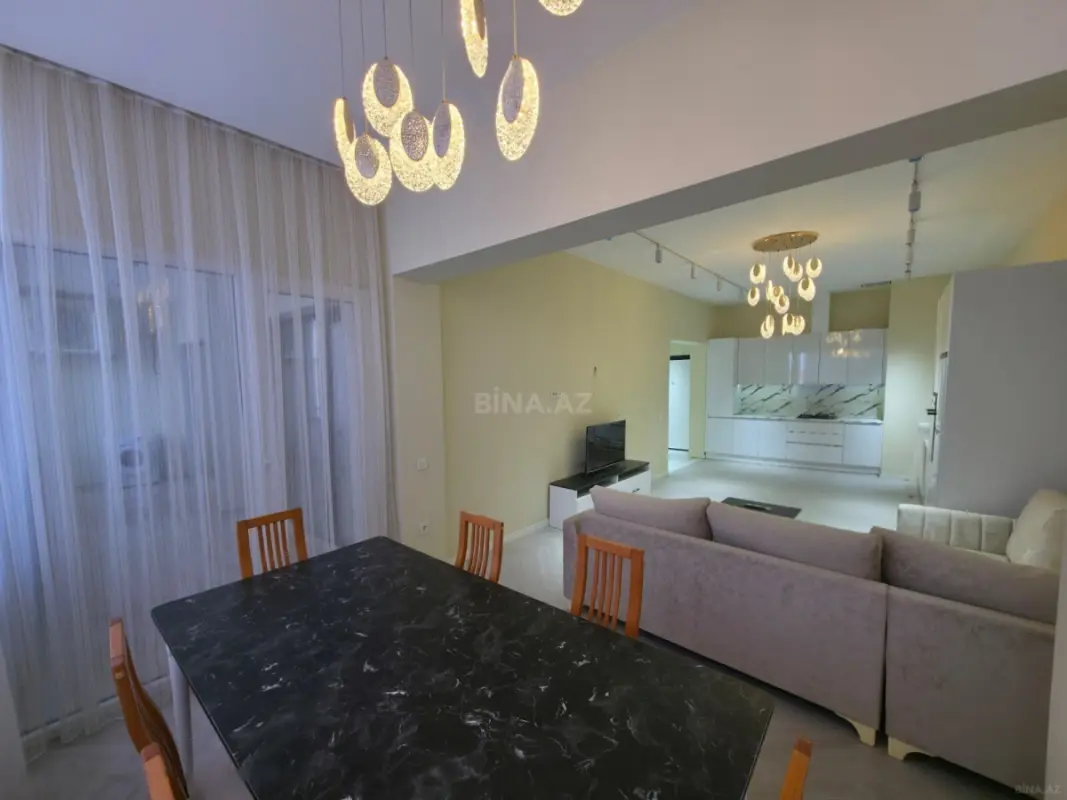Satılır 3 otaqlı mənzil 114 m²