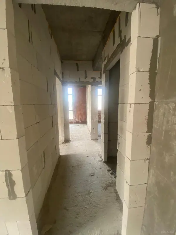 Satılır 2 otaqlı mənzil 70 m²