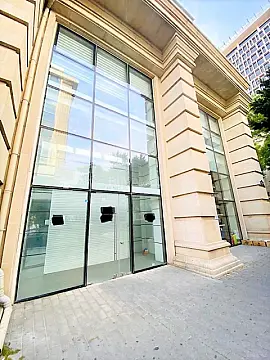 Kirayə verilir 11 otaqlı ofis 800 m² — Bakı, Nəsimi 11 otaq 800.00 m²