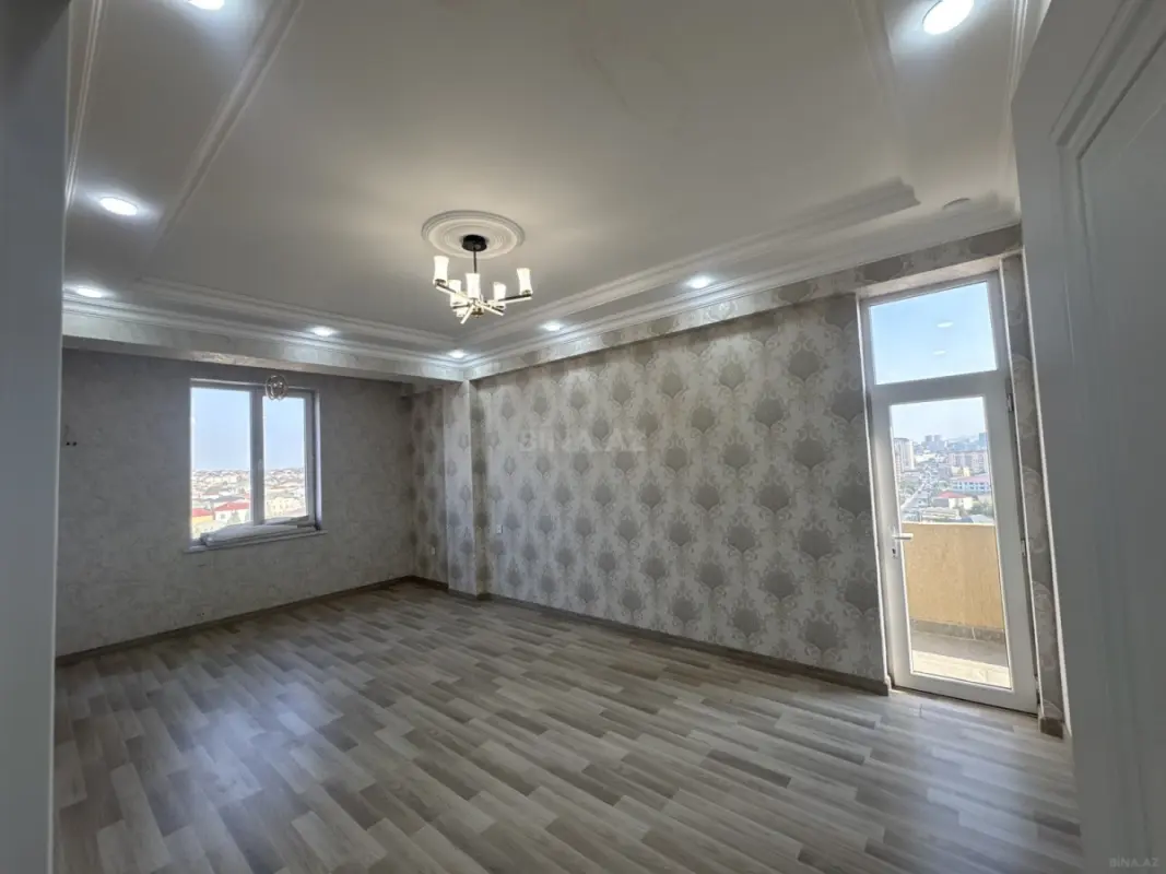 Satılır 3 otaqlı mənzil 76 m²